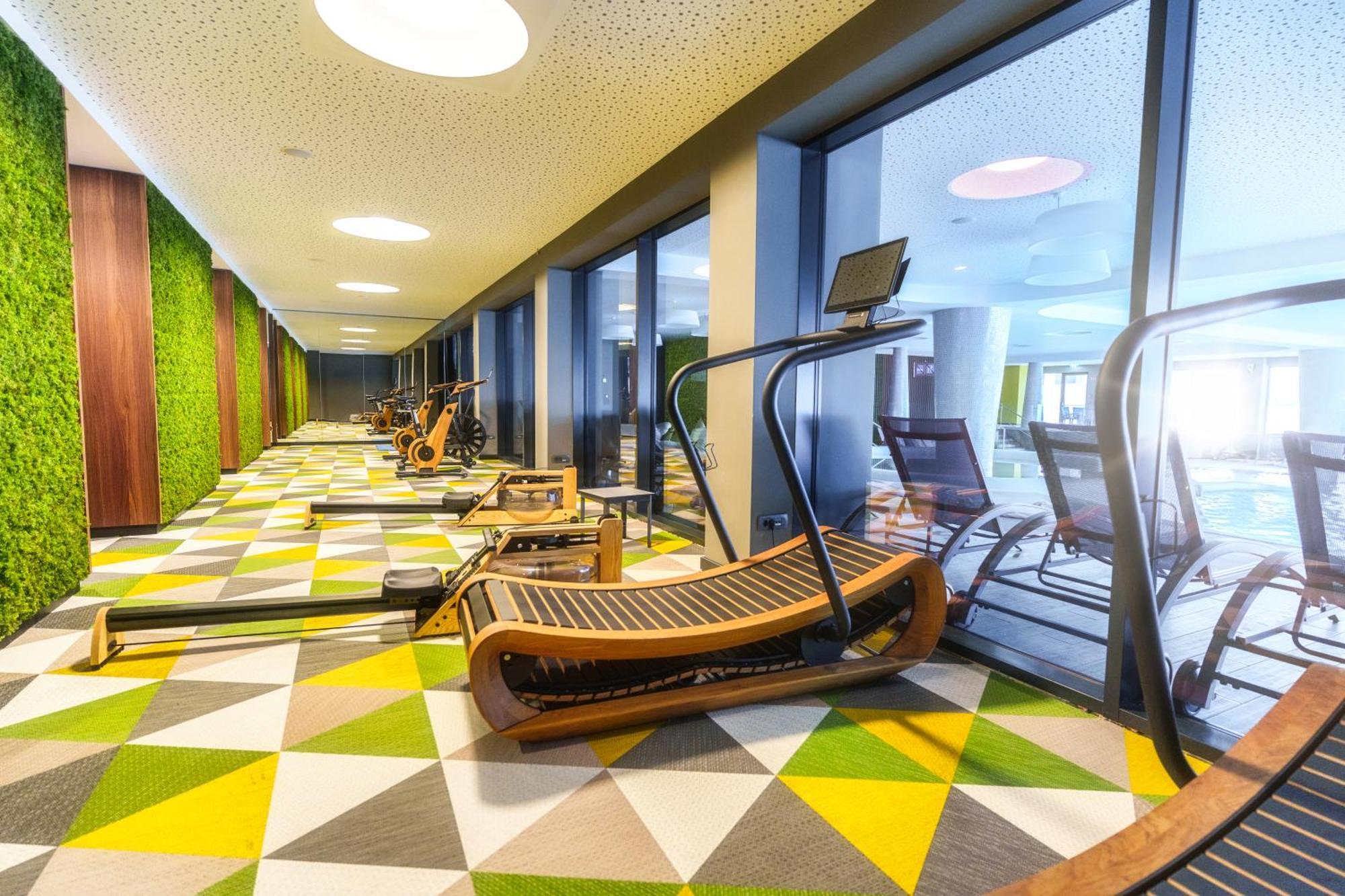 Habakuk Wellness & Event Hotel Марибор Екстериор снимка